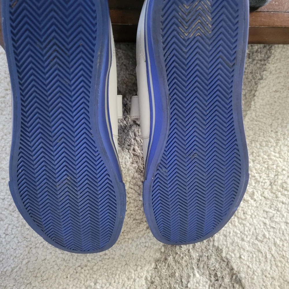 Reebok - Picture 5 of 5